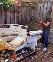 Best Garage Cleanout  in Madison Heights, MI